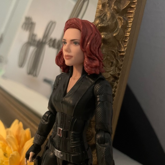 Black Widow - Picture 3 of 7
